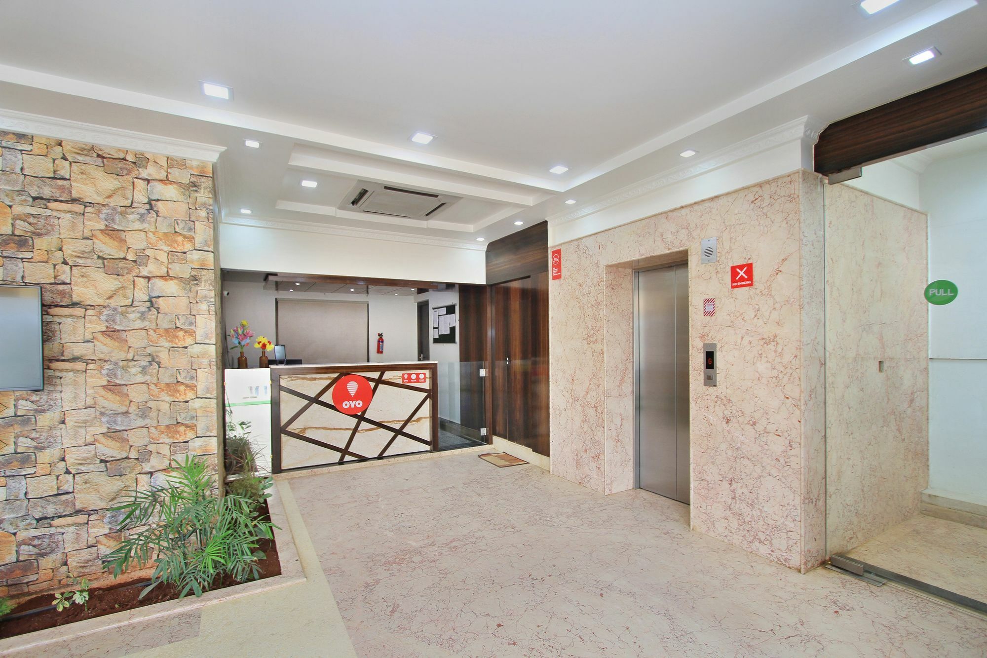 Telehaus International Hotel 3*